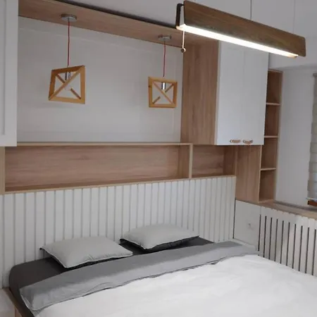 Lovely 2-bedroom Close To The Center Apartman Kolozsvár